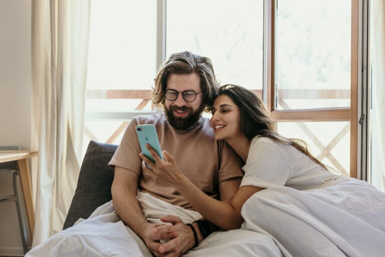 Jeu Couple coquin : Jouez en ligne gratuitement - Testez l’appli