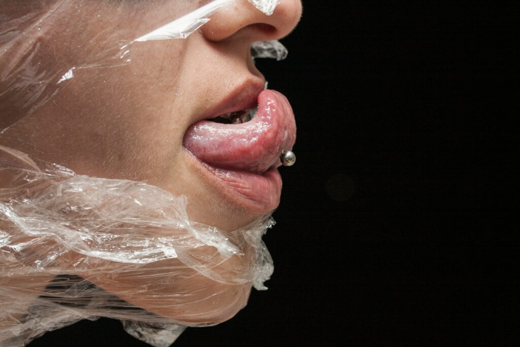 piercing sexy à la langue